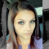 Ashleigh Townsend's Instagram, Twitter & Facebook