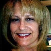 Kimberly Dunton's Instagram, Twitter & Facebook