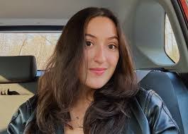 Jackie Vargas's Instagram, Twitter & Facebook