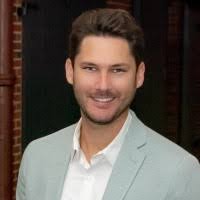 Joseph Comparato's Instagram, Twitter & Facebook