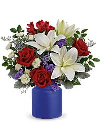 Proflowers has 4th of july flowers and other gifts that'll light up any party or picnic. 4th Of July Flowers Gifts Patriotic Flowers Teleflora