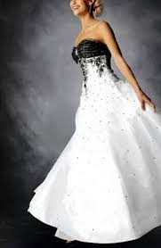 White Black And Blue Wedding Dresses Hugedomains Com Shop For Over 300 000 Premium Domains Colored Wedding Dresses Black Wedding Dresses Tulle Wedding Gown