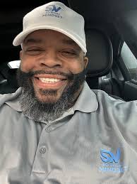 Hello everyone. Positive vibes with the grown and sexy. Standing at a great  42 yrs of age. Jackson Tn