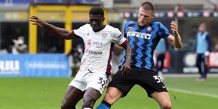 Un weekend nero, anche dal punto di vista dello schermo. Dazn Ha Avuto Problemi Nella Trasmissione Di Inter Cagliari Il Post
