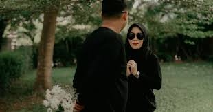 Pikat suami is a full hd video. Mengapa Suami Orang Lebih Memikat Hati Gadis Dan Cara Untuk Membendung Masalah Ini