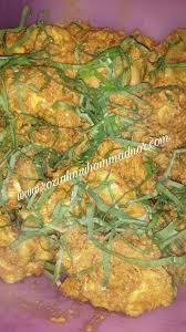 Resep rendang ayam ini sebenarnya tidak terlalu sulit, namun dibutuhkan kesabaran dalam memasaknya agar dihasilkan rasa resep rendang ayam oleh @susie.agung. Resepi Rendang Ayam Pengedar Shaklee Kuala Lipis