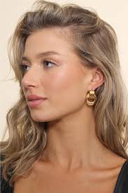 Willow Wide Curved Hoop