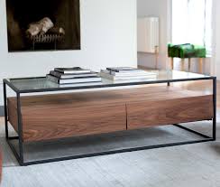 De la table basse scandinave à la table basse industrielle en passant par la table basse bois recyclé dans si vous faites partie des amoureux du bois, une table basse bois recyclé ou massif confirmera le style cocooning de votre séjour esprit chalet de montagne. Table Basse Verre Et Bois Toronto Tables Basses Pier Import