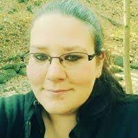 Cassandra Vandusen's Instagram, Twitter & Facebook