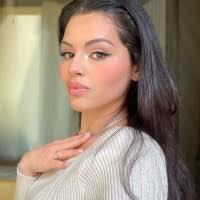 100+ "Clara Braz" profiles