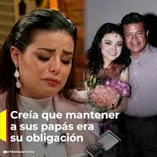 ¿Hizo lo correcto? 🤔Violeta Isfel le puso un límite a sus padres al ya no  mantenerlos y ellos no lo tomaron bien 😨🫢 #VioletaIsfel #novelas  #telenovelas #padres #famosos #noticias #familia #tiktok