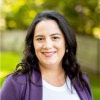 Tara Muniz's Instagram, Twitter & Facebook