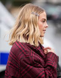Beach waves look gorgeous on every hair type and length, from short hair to long hair. Frisuren Zum Schlafen So Solltest Du Deine Haare Nachts Tragen