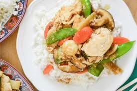 Moo Goo Gai Pan Chinese Chicken And Mushroom Stir Fry Recipe Simplyrecipes Com Recipe Stir Fry Chinese Chicken Stuffed Mushrooms