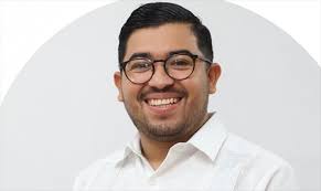 Presenta Huacho Díaz Mena “al gabinete del pueblo” 2024-2030