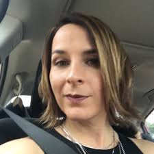 Bethni Lown (@bethnijlown)