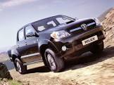 Toyota-Hilux-(2005)