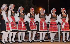 Comunità storica dei greci ortodossi in venezia. Le Danze Tradizionali Nella Grecia Contemporanea Etnie