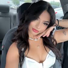 Hair salons with availability for hair color retouch in Wickenburg?