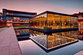 Glass Living Room Claremont Mckenna College Http Www Slrlounge Com Forums Threads 9490 G Claremont Mckenna College Claremont California Claremont Colleges