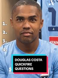Douglas Costa: Quickfire Football Questions