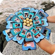 Diy Gift Box For Boyfriend Birthday A Greeting Card No Thanks Wanna Make A Friend Family Or Partner S Jaw Drop In This Upcoming Hol Diy Gifts For Friends Cute Birthday Gift Diy Birthday Gifts