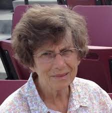 Joan Ray's Instagram, Twitter & Facebook