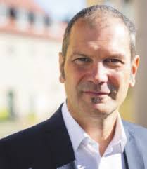 1943af5f6cf55cf30715b14baafc010b4803c53f2100b90f3dbb6c01eb118ad2