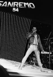 Ein teil ihrer konzerte bleibt er. Freddie Mercury Sein Letztes Konzert Mit Queen Rock Antenne
