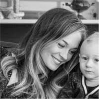 Elise Stout's Instagram, Twitter & Facebook