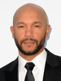 Stephen Bishop's Instagram, Twitter & Facebook