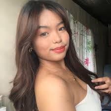 Do you guys like my e girl costume? ☠️📱 #bratz @vinylbabyz