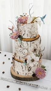 Rustic Birch Tree Wedding Cake Rustic Wedding Cakes Weddingcakes In 2020 Wedding Cake Tree Wedding Cake Rustic Wedding Cake Centerpieces