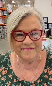 Good morning. Do these glasses make me look fat? Looking forward to heading  to Oklahoma for K River Jam this weekend. It's gonna be great to be  surrounded by so many song