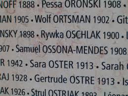 Shoah is a 1985 french documentary film about the holocaust, directed by claude lanzmann. Memorial De La Shoah Wikipedia