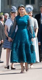 Son alrededor de 450 los invitados a la exclusiva boda de la actriz isabel macedo y el gobernador de salta juan manuel urtubey. Todos Los Invitados A La Boda Real De Harry Y Meghan Vestidos De Fiesta Vestidos De Mujer Vestidos Coctel