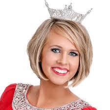 Casey Croom's Instagram, Twitter & Facebook