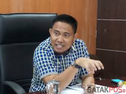 Aplikasi dapodik pada awal tahun pelajaran 2019/2020 telah merilis update dapodik versi 2020. Bahrumsyah Honor 427 Tenaga Operator Sekolah Dianggarkan Tahun 2020 Harianbatakpos Com
