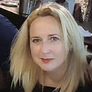 Kerry Bentley's Instagram, Twitter & Facebook