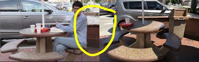 Then it sold out on amazon. Another Photo Of Ghislaine Maxwell At In N Out Burger Shows Clear Evidence Of Being Photoshopped Theouterlight Steem Goldvoice Club