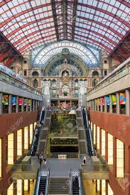 Dec 19, 2018 · subjects in arm 2 will receive investigator's choice of one of the standard of care drugs (fulvestrant, anastrozole, letrozole, or exemestane) drug: Touristen Und Pendler Im Wunderschonen Historischen Antwerpener Hauptbahnhof In Antwerpen Belgien Am 21 September 2014 Lizenzfreie Fotos Bilder Und Stock Fotografie Image 77718836
