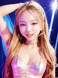Im Nayeon - Twice - V1 | Tensor.Art