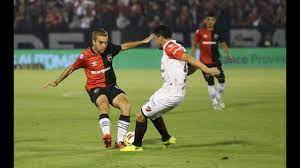 Compagnucci centra desde la banda izquierda. Newell S Claim Vital Win Over Patronato Belgrano Earn Point Against Colon Video Golazo Argentino