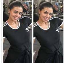 يعتبر مسلسل (بدون ذكر أسماء) العمل الدرامي الذي تعود به الفنانة إسعاد يونس إلى شاشة التلفزيون بعد.اقرأ المزيد غياب دام تقريبا 13 عام. Ø¨Ø¹Ø¯ ØªØ­Ø¯ÙŠ Ø§Ù„Ø¹Ø´Ø± Ø³Ù†ÙˆØ§Øª ÙÙ†Ø§Ù†Ø§Øª ÙŠØ´Ø§Ø±ÙƒÙ† ÙÙŠ ØªØ­Ø¯ Ø¨Ø¯ÙˆÙ† Ù…ÙƒÙŠØ§Ø¬ ØµÙˆØ± Ø¨ÙˆØ§Ø¨Ø© Ø§Ù„Ø£Ù‡Ø±Ø§Ù…