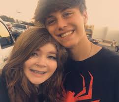 Mike Jernigan (@mikejerny)