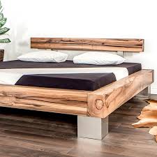 Das Balkenbett Oder Massivholz Bett Aus Schweizer Nussbaum Ist Einzigartig Wir Stellen Es Fur Dich Nach Deinen Wunsch Holzbetten Bettgestell Bett Selber Bauen
