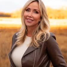 New episode of Bucket List Careers Podcast!