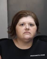 Desiree Bollinger's Instagram, Twitter & Facebook