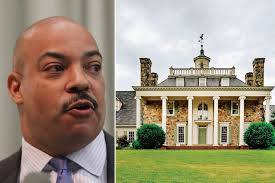 D.A. Williams sought vacations; staffers questioned by FBI