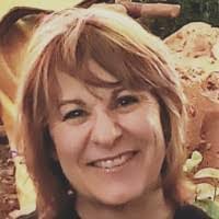 Denise Violette's Instagram, Twitter & Facebook